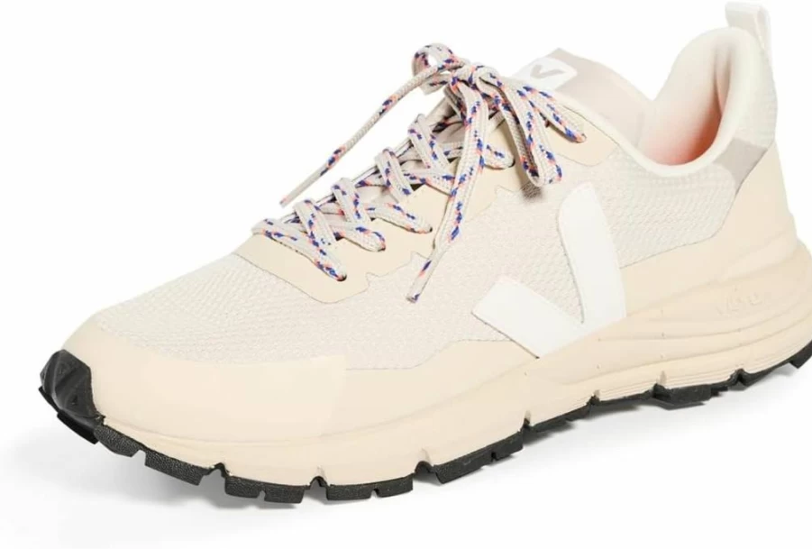 Veja Women's Dekkan Sneakers in Natural White - Size 6 US Medium | Eco-Friendly Casual Shoes